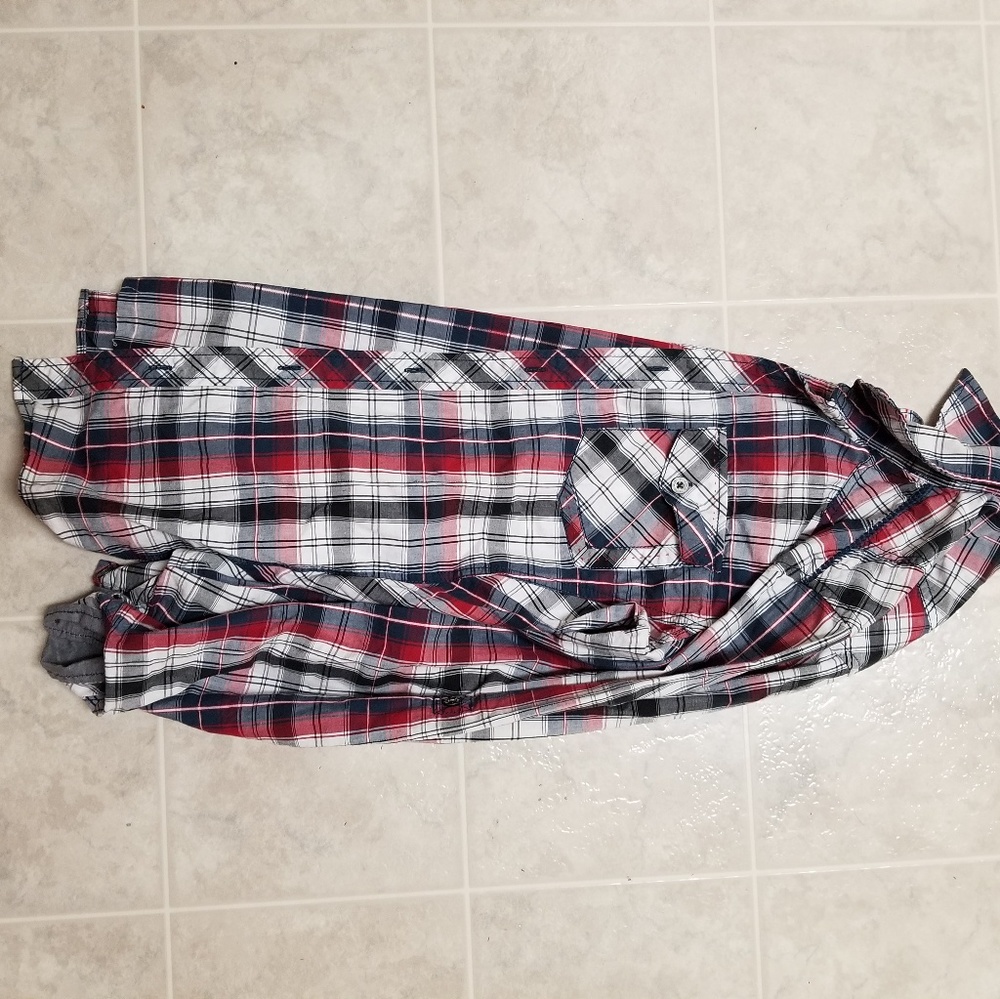 Athletic fit button down